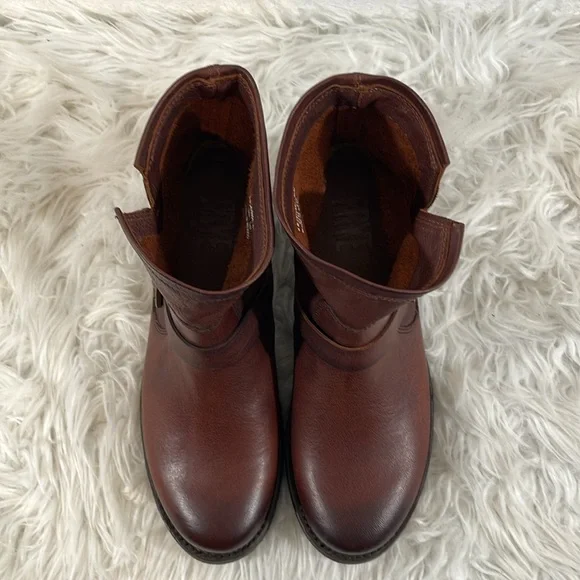 FRYE Veronica Leather Tan Booties Boots Slip On Western Cowgirl Size 8 NEW - Picture 4 of 16